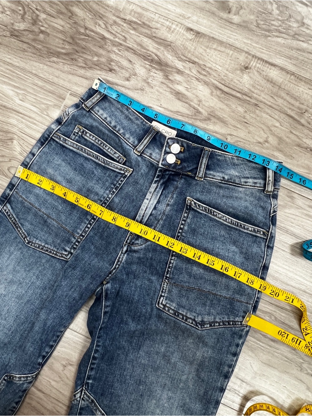 Anthropologie Pilcro Wanderer Mid-Rise Relaxed Jeans Size 27 Blue - Picture 8 of 14